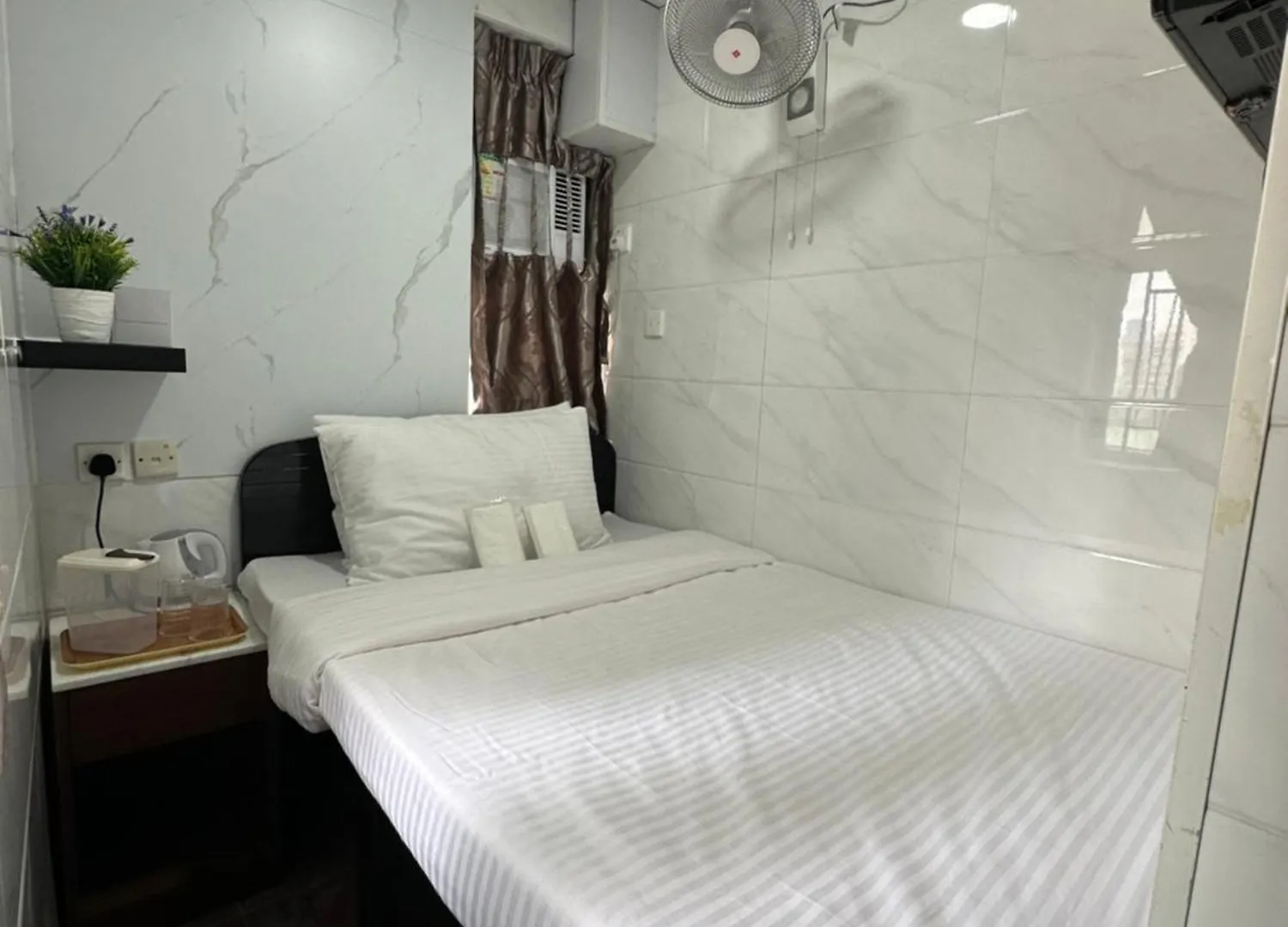 Отель Mandarin Guest House Гонконг Китай