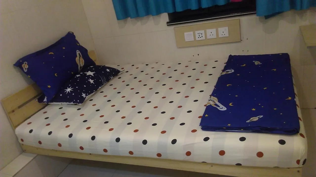 Отель Mandarin Guest House Гонконг